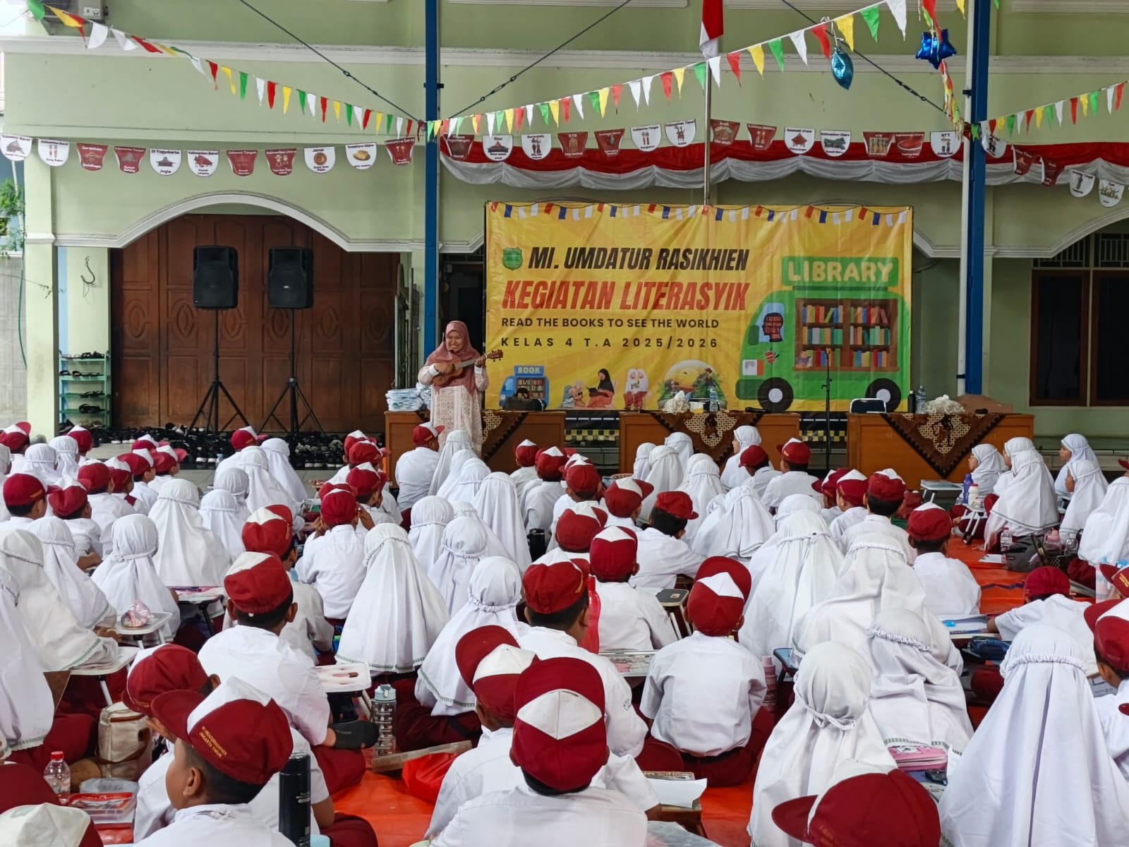 Wisata LiterAsyik Ke MI Umdatur Rasikhien